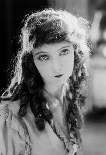 Lillian Gish
