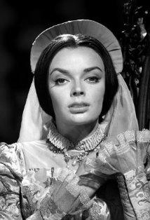 Barbara Steele