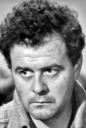 Niall MacGinnis