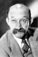 James Finlayson