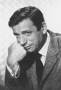 Yves Montand